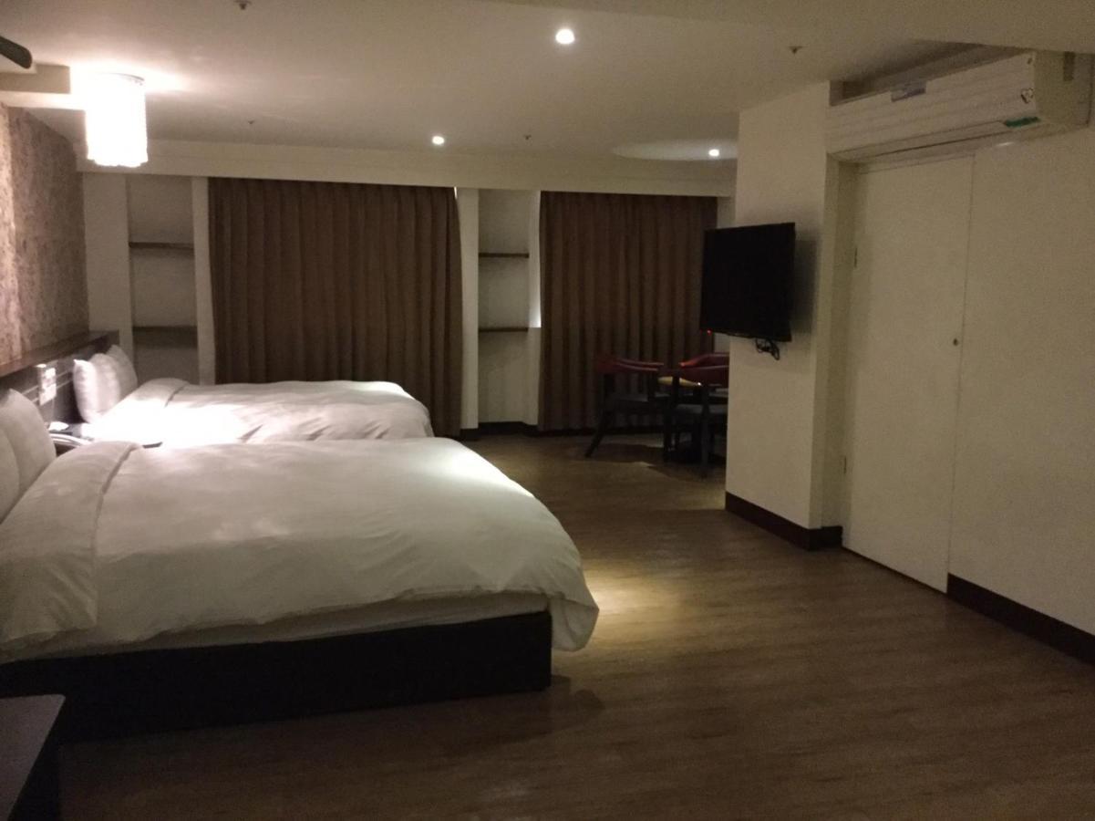 Dengfeng Milan Business Hotel Huwei Exterior foto